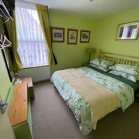 Flat G, 8 Castle Street Lägenhet Ludlow Exteriör bild